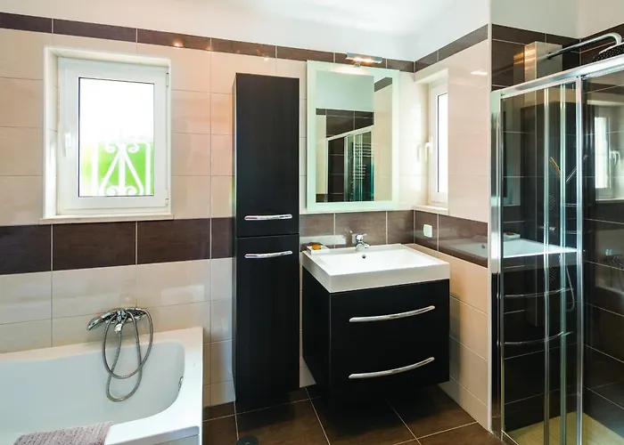 Casa Santalena * Carvoeiro (Lagoa)