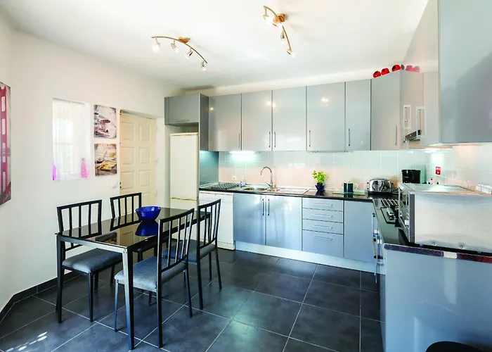 Casa Santalena * Carvoeiro (Lagoa)